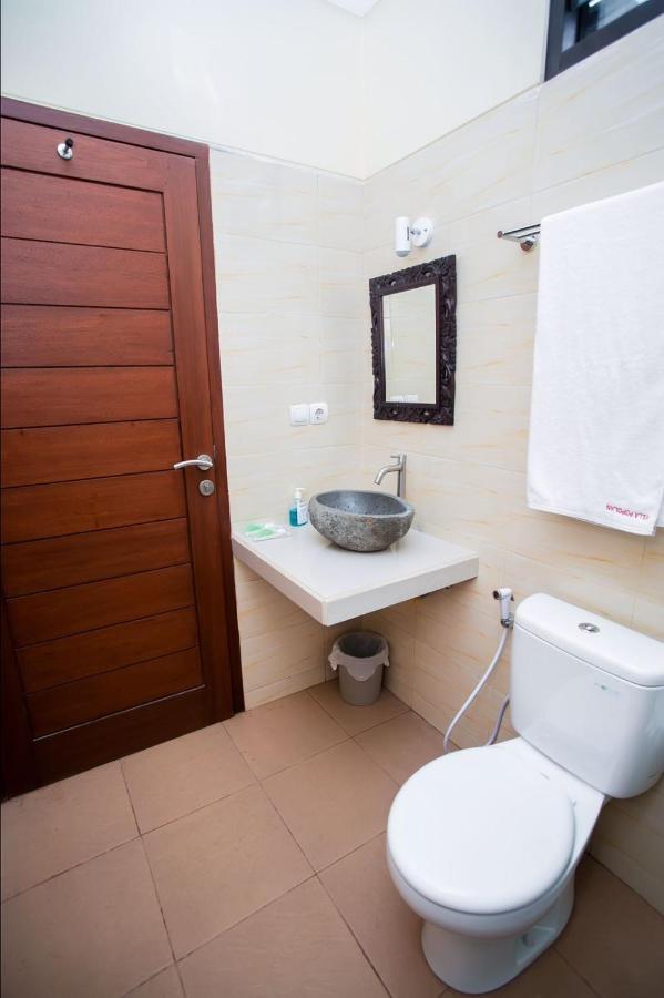 Villa Popolan And Guest House 乌布 外观 照片