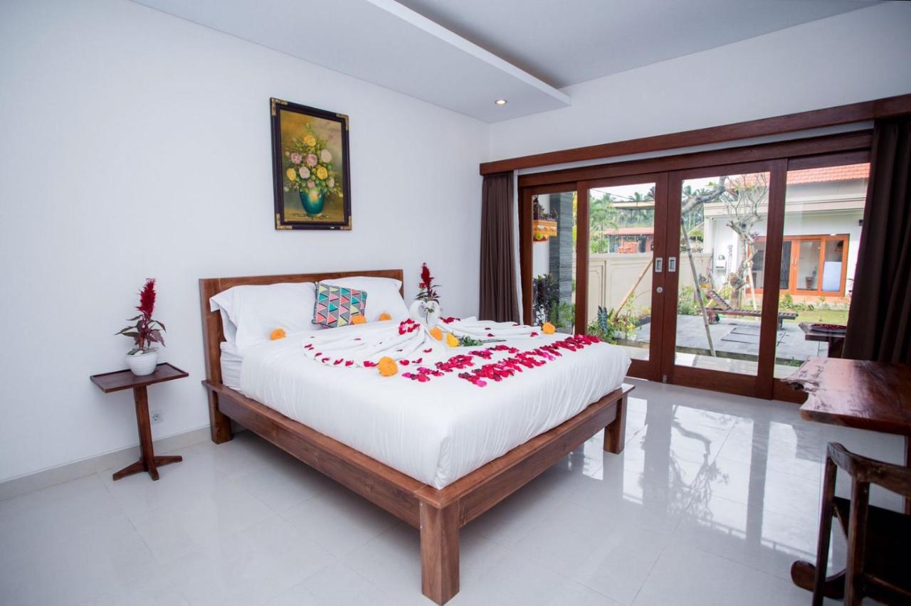 Villa Popolan And Guest House 乌布 外观 照片
