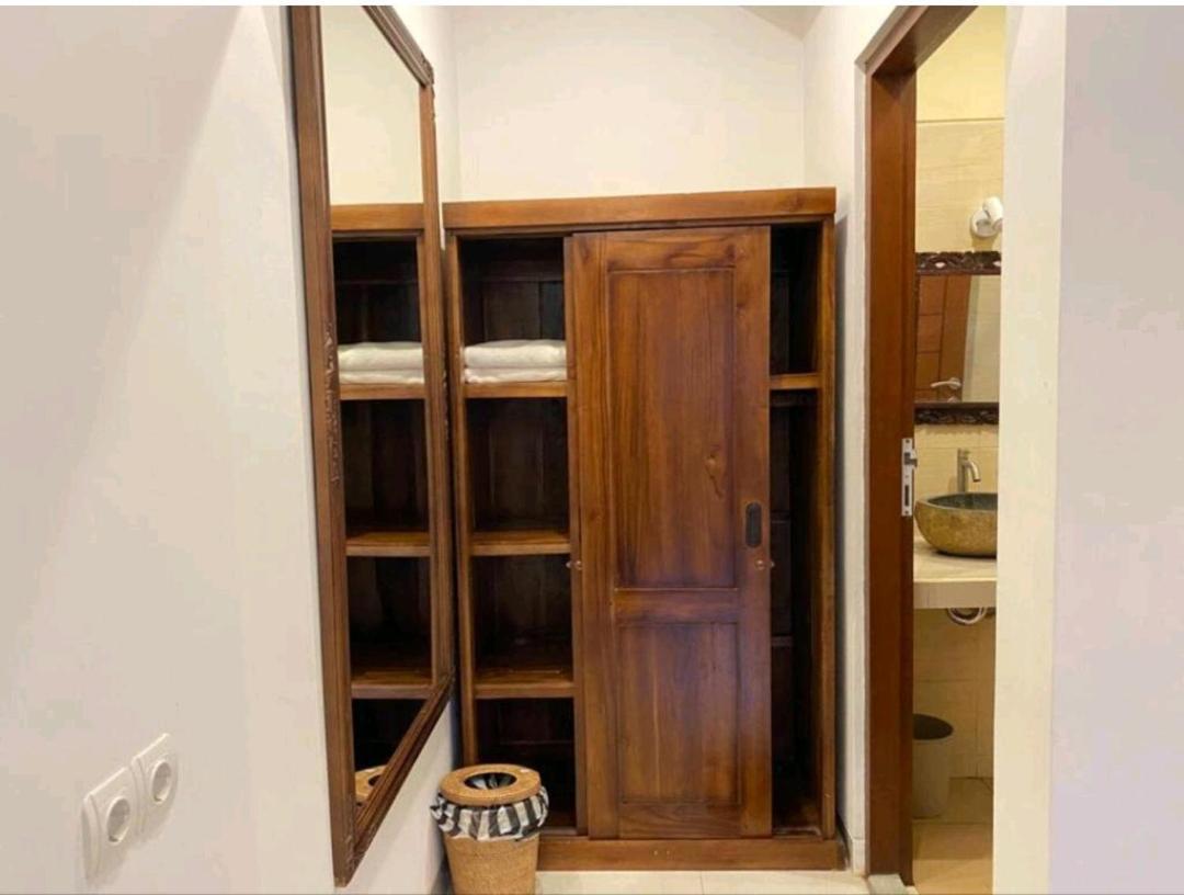 Villa Popolan And Guest House 乌布 外观 照片