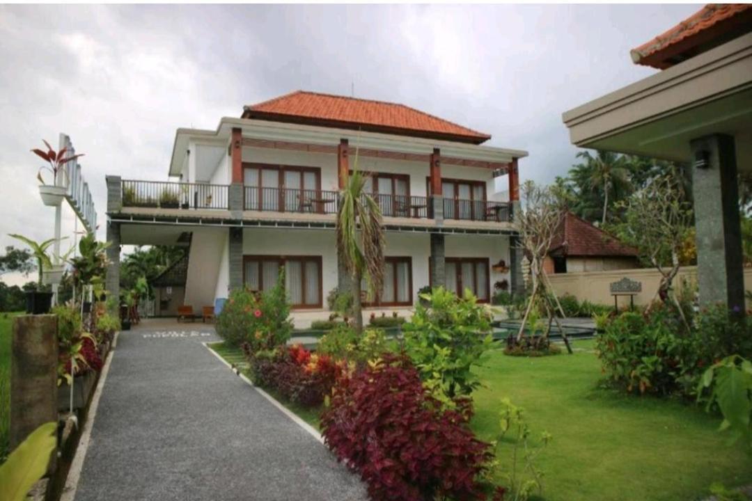 Villa Popolan And Guest House 乌布 外观 照片